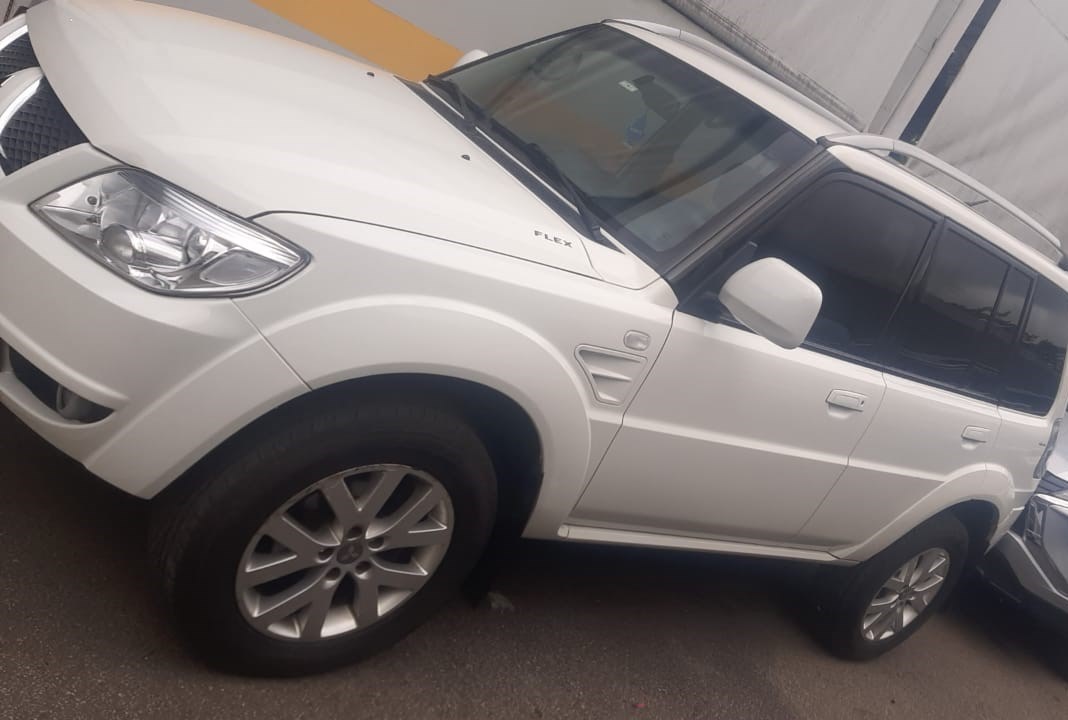 Mitsubishi Pajero TR4 Flex Manual